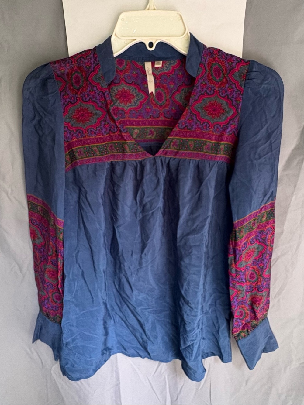 Y2K Petticoat Alley 100% Silk Blue Boho V-Neck Blouse